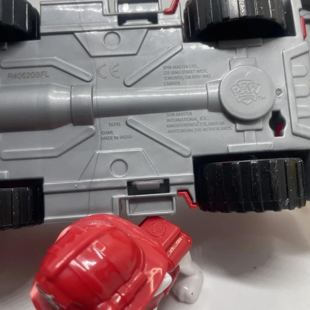 PAW Patrol‎ Marshall Figure & Fire Truck Vehicle And Swimways Rubble Rescue Boat